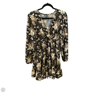 Dress Casual Short By Shein In Floral Print. Size: 1x